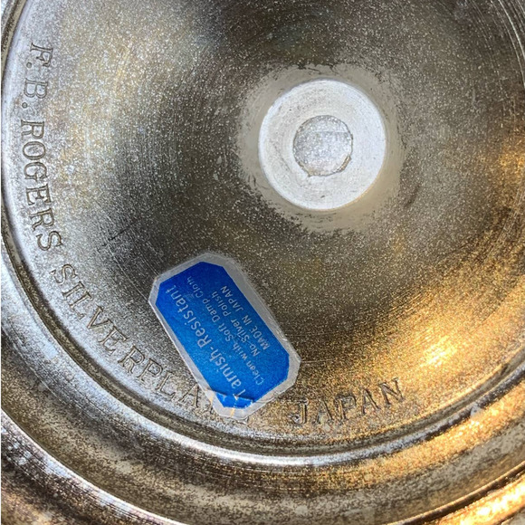 Pair of Vintage F. B. Rogers Silverplated Candlesticks Japan - Picture 5 of 8